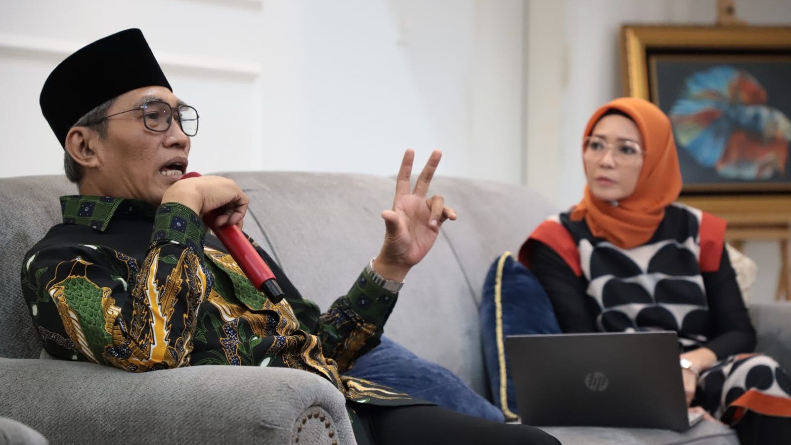Ketua LKKNU dan Penasehat DWP Kemenag (Foto: Kemenag)