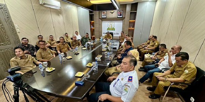 Bustami Hamzah Ikuti Rakor Pengendalian Inflasi Bersama Mendagri Tito Karnavian. (Foto: Humas Aceh)