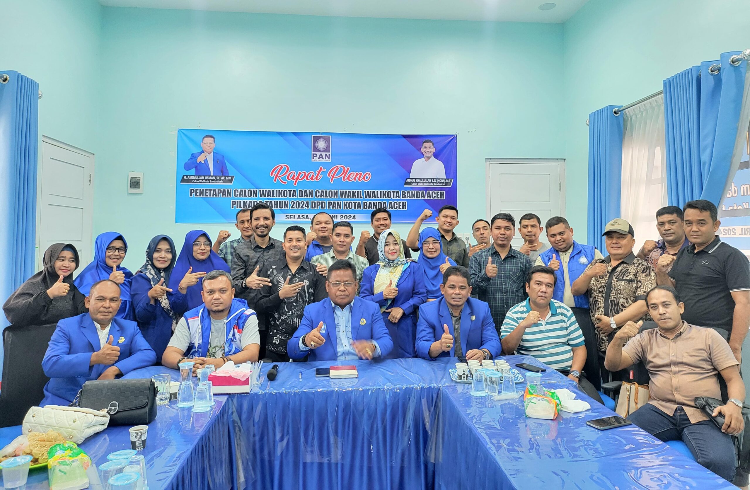 DPD PAN Banda Aceh Tetapkan Aminullah Usman-Afdhal Khalilullah sebagai Pasangan Calon Pilkada 2024. 9Foto: AJNN)