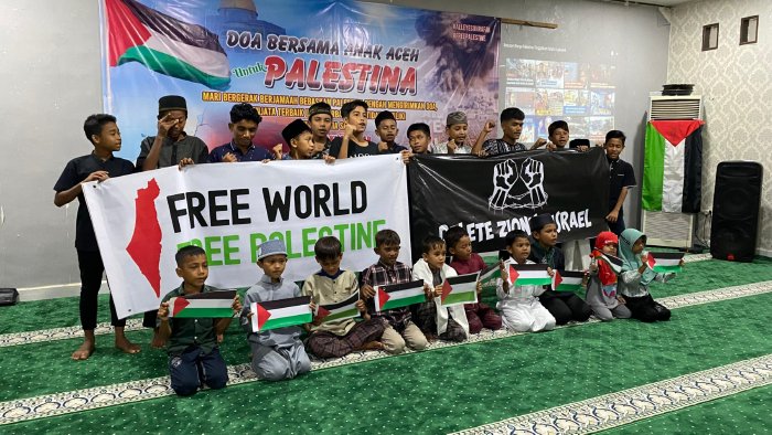 Anak UPTD RSAN Dinsos Aceh Kirim Doa untuk Palestina. (Foto: Dinsos Aceh)