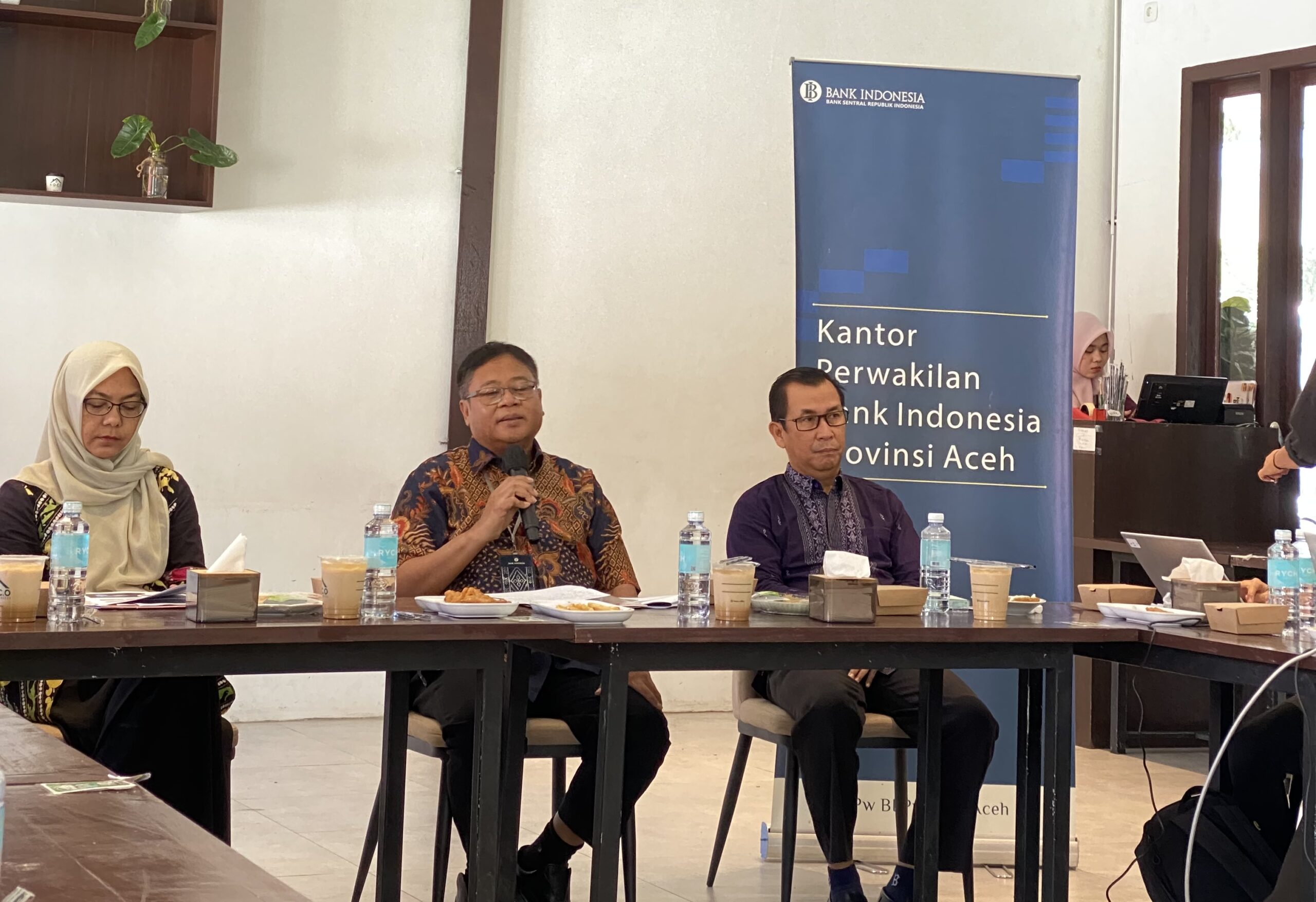 Kantor Perwakilan Bank Indonesia Provinsi Aceh laksanakan kegiatan Bincang Bareng Media (BBM) pada Jumat (12/7/2024). Tema kali ini "Sambot Muharram Raya (SMR)" (dok : foto Auliana Nukilan.id)