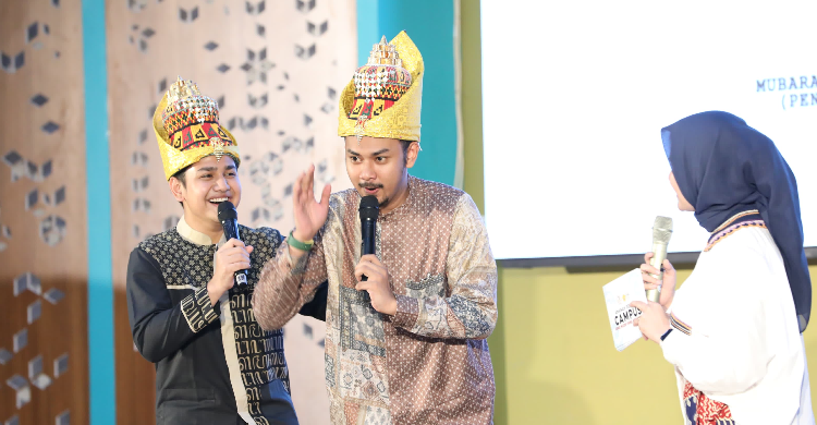 AMANAH menggelar roadshow bertajuk AMANAH Goes to Campus: Yang Muda yang Berkreasi di Kampus Universitas Syiah Kuala beberapa waktu lalu. (Foto: AMANAH)