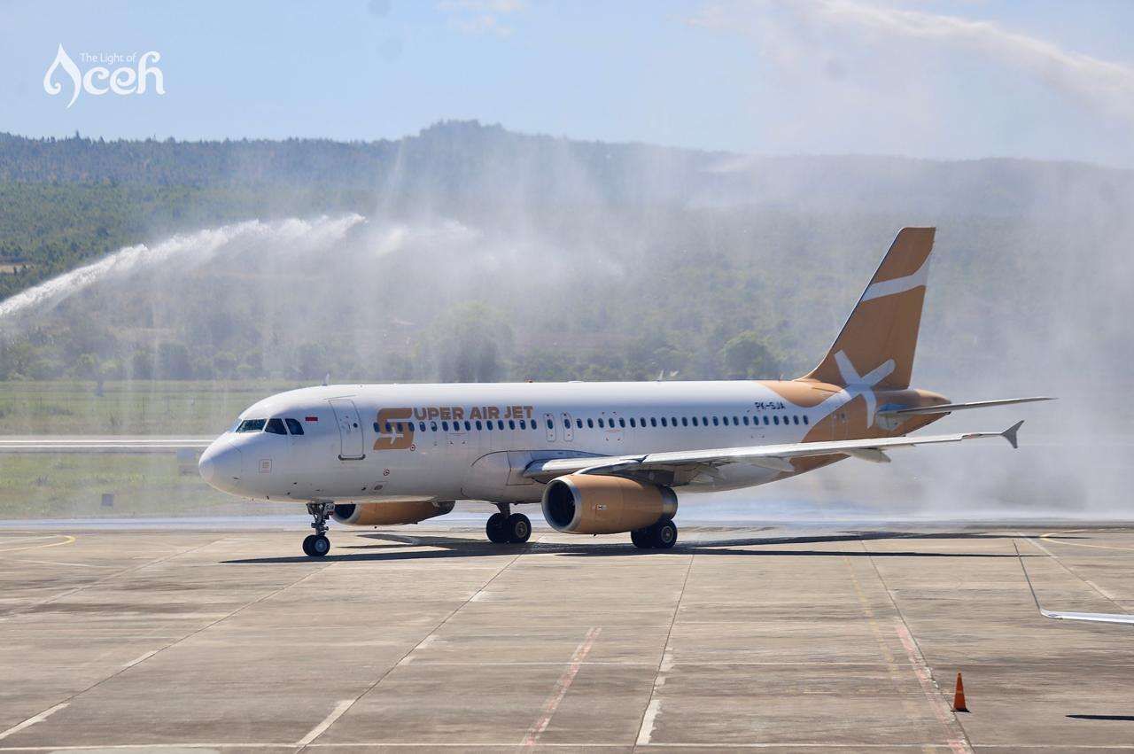 Super Air Jet Buka Rute Internasional Banda Aceh-Kuala Lumpur. (Foto: Disbudpar Aceh)