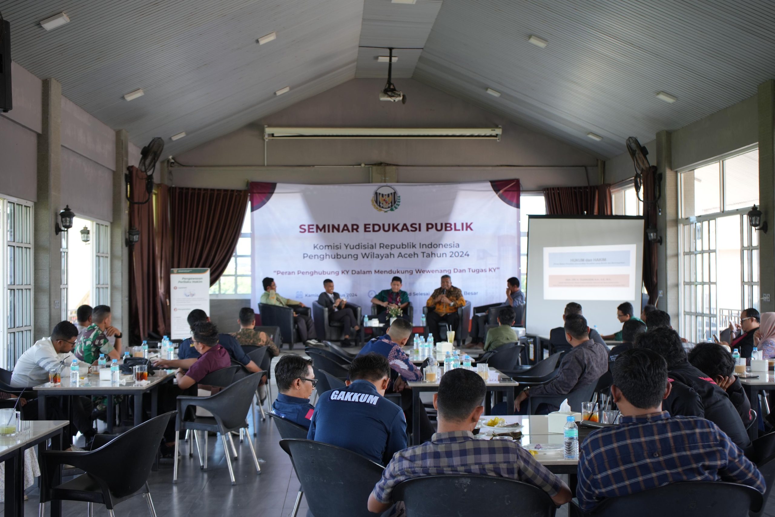 Komisi Yudisial Ajak Masyarakat Aceh Kawal Peradilan yang Bersih. (Foto: For Nukilan)