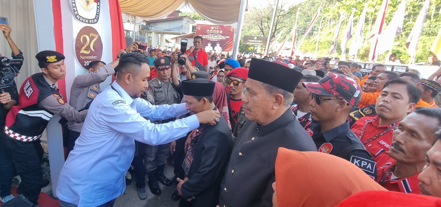 Pasangan AMAL Resmi Daftar Pilkada Aceh Selatan 2024 di Hari Terakhir. (Foto: For Nukilan)