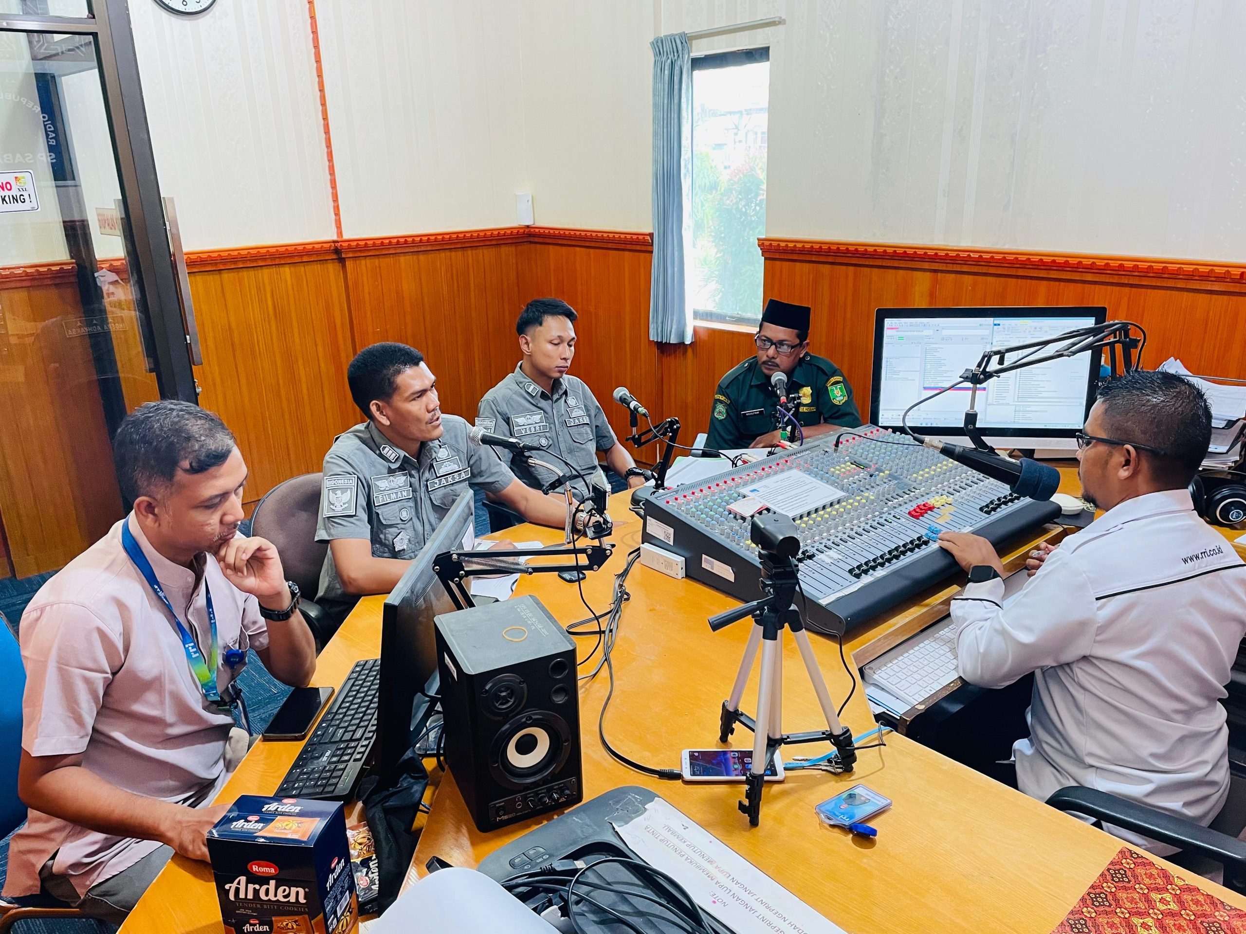 Kejari Sabang Gencar Sosialisasikan Bahaya Judi Online Melalui Radio
