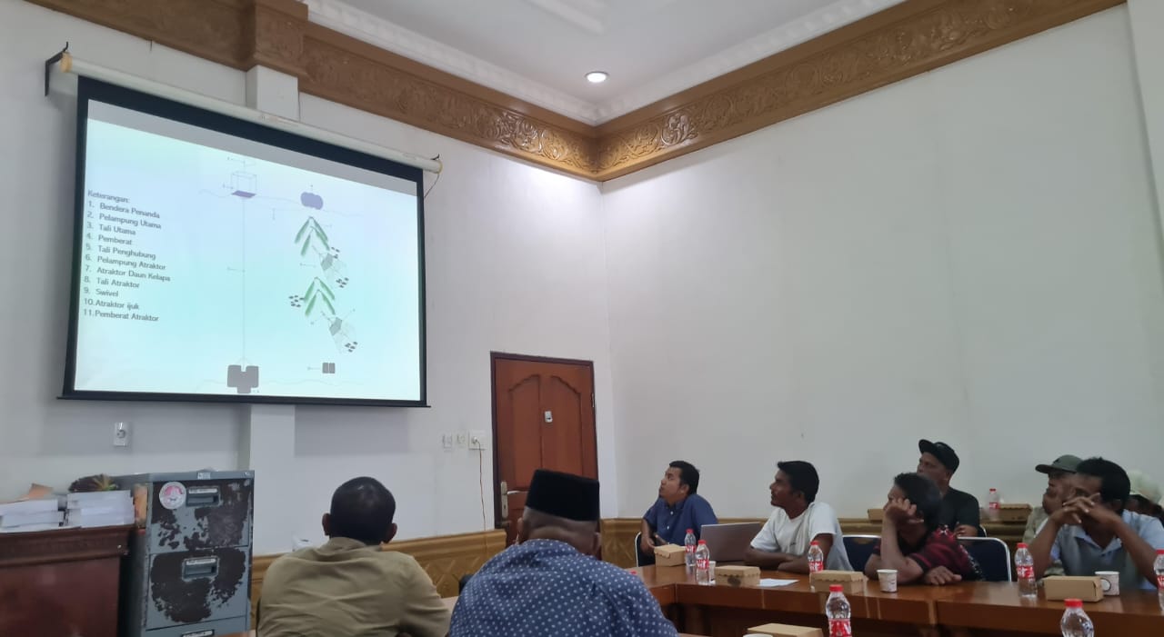 Tim Riset Rumpon Ijuk Gelar FGD Pengelolaan Rumpon Berbasis Adat di Aceh Barat. (Foto: For Nukilan)