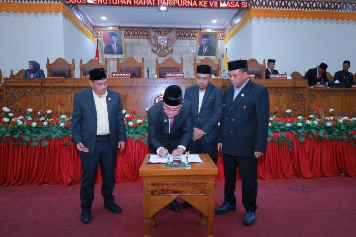 DPRK Aceh Barat Tetapkan Qanun APBK Perubahan 2024, Fokus Pada Efisiensi Anggaran. (Foto: MC Aceh Barat)