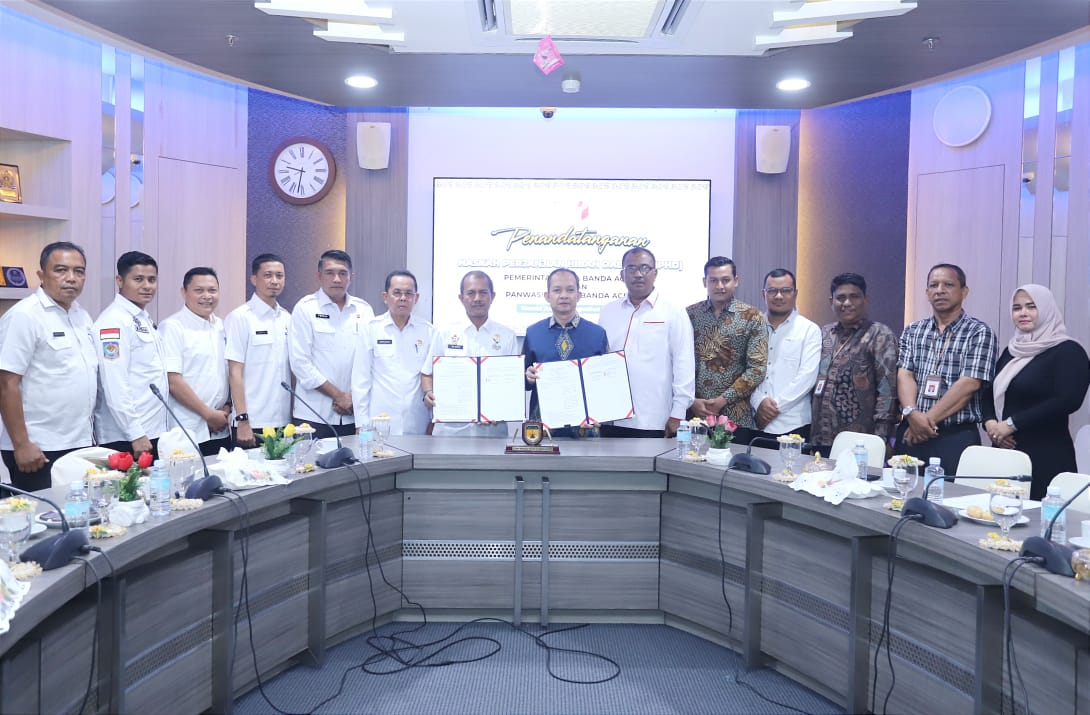 Pemerintah Kota Banda Aceh Teken NPHD, Siapkan Dana Hibah Rp5,2 Miliar untuk Sukseskan Pilkada 2024. (Foto: Pemko BNA)