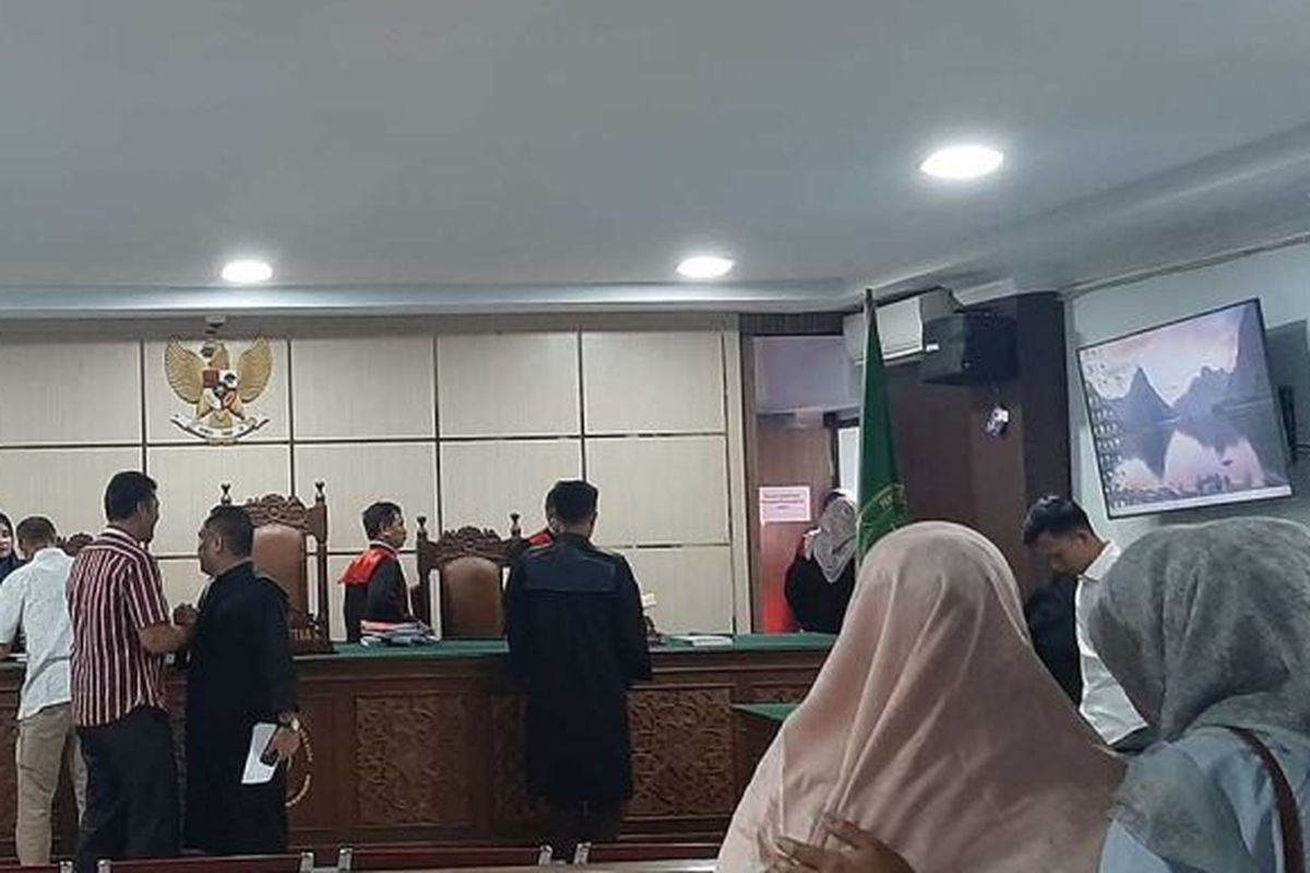 Eks Kadispora Simeulue Divonis 1 Tahun 8 Bulan Penjara atas Kasus Korupsi Pengadaan Alat Olahraga. (Foto: Detik)