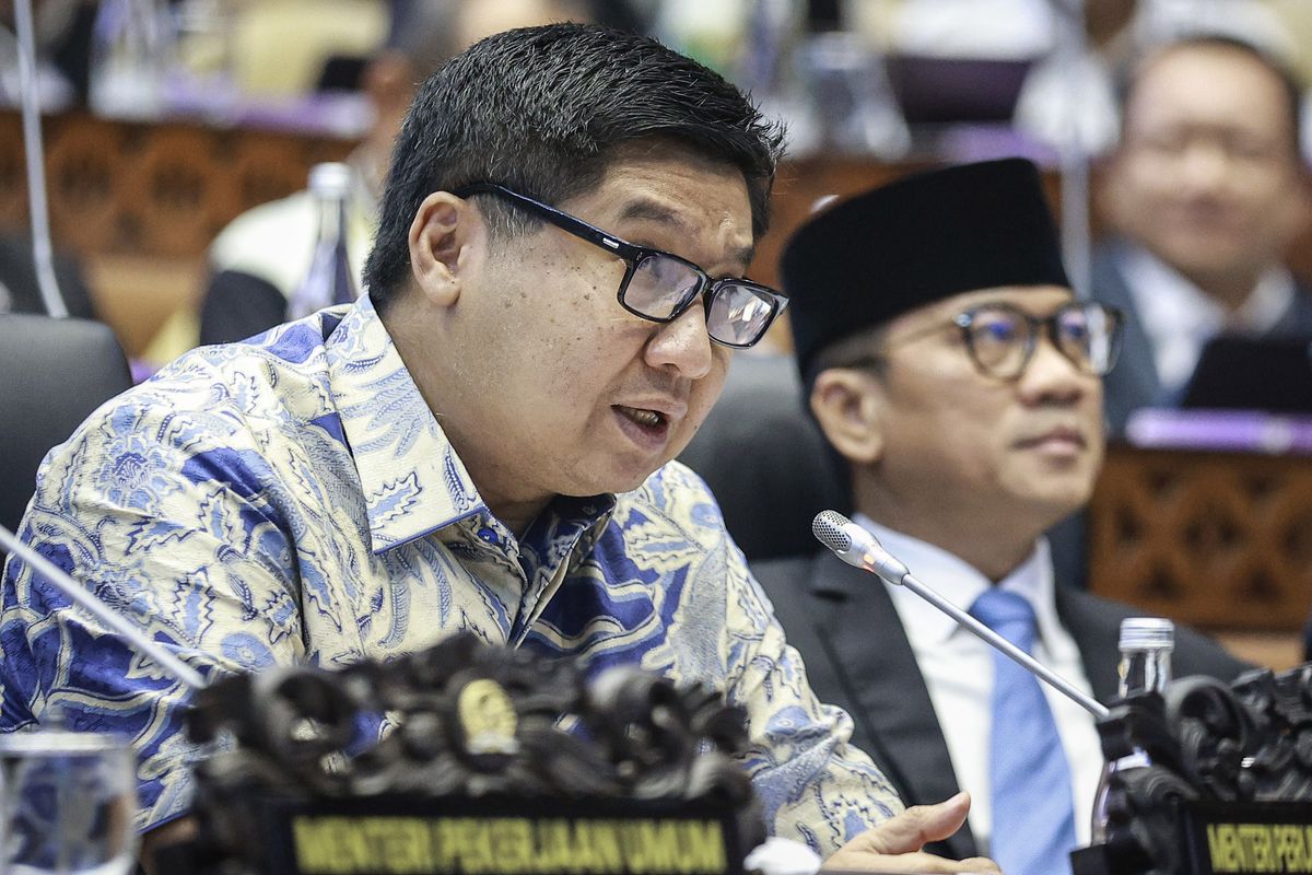 Menteri Perumahan dan Kawasan PermukimanMaruar, ar Sirait. (Foto: Kompas)