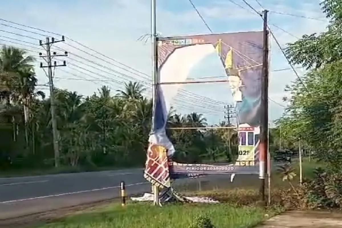 Ilustrasi Perusakan Alat Peraga Kampanye. (Foto: ANTARA)