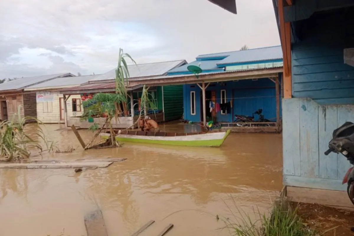 Kondisi pemukiman warga Subulussalam yang sedang dilanda musibah banjir. (Foto: ANTARA)