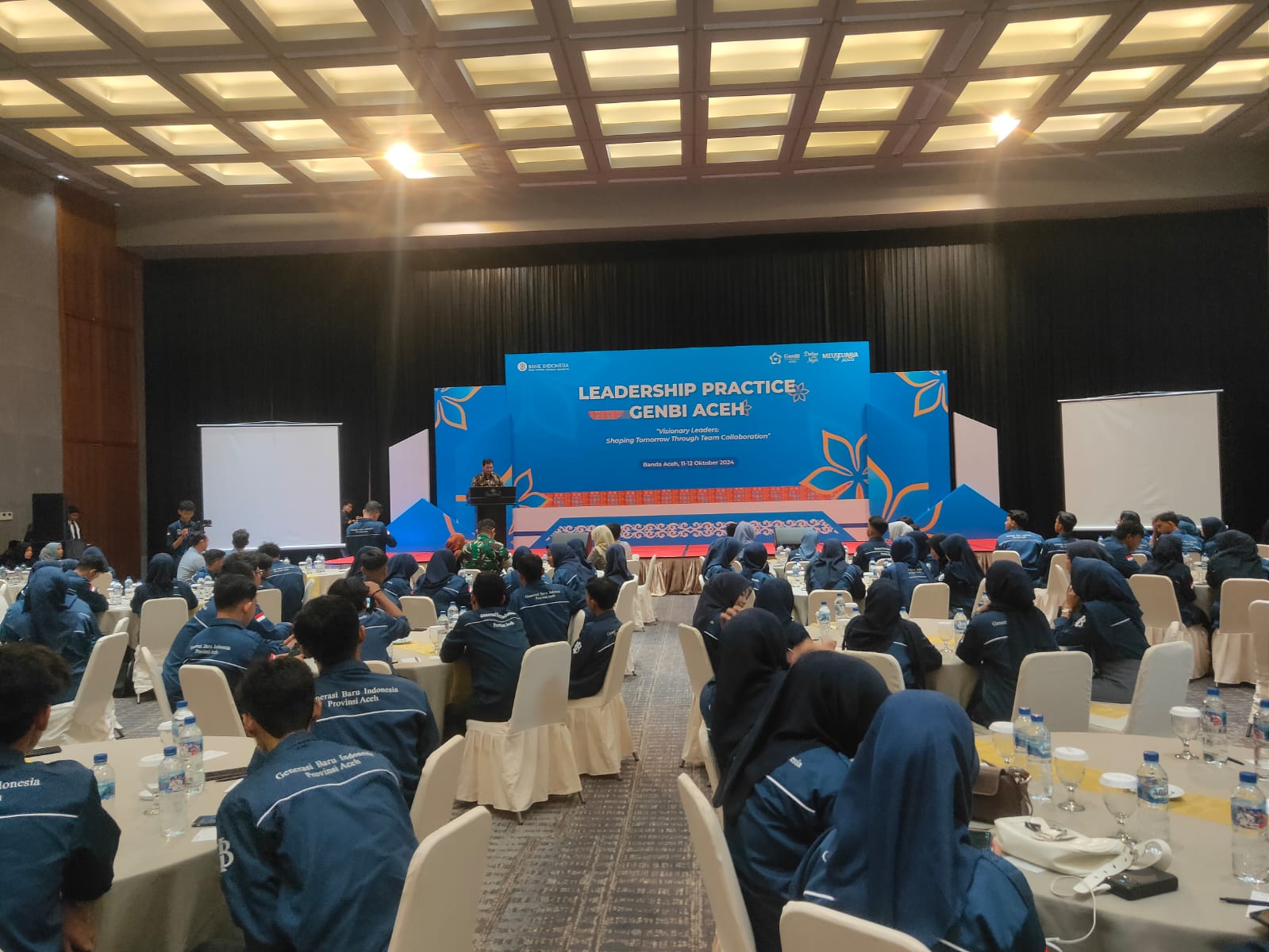 Deputi Kepala Bank Indonesia Aceh, Hertha Bastiawan membuka acara Leadership Paractice di The Pade Hotel, Aceh Besar, pada Jum'at 11 Oktober 2024. (Foto: Nukilan/Rezi)