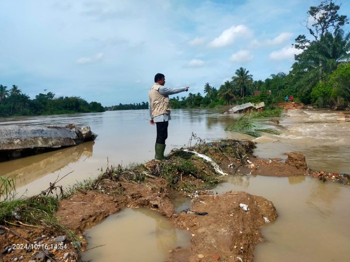 Kalak BPBA Pantau Langsung Banjir di Aceh Tenggara dan Aceh Tamiang. (Foto: BPBA)