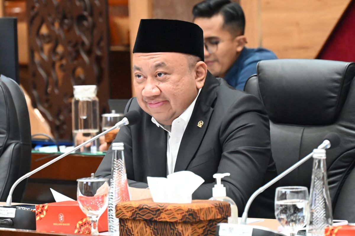 Wakil Ketua Komisi X DPR RI Tak Setuju Wapres Gibran Soal Penghapusan Sistem Zonasi. (Foto: Kompas)