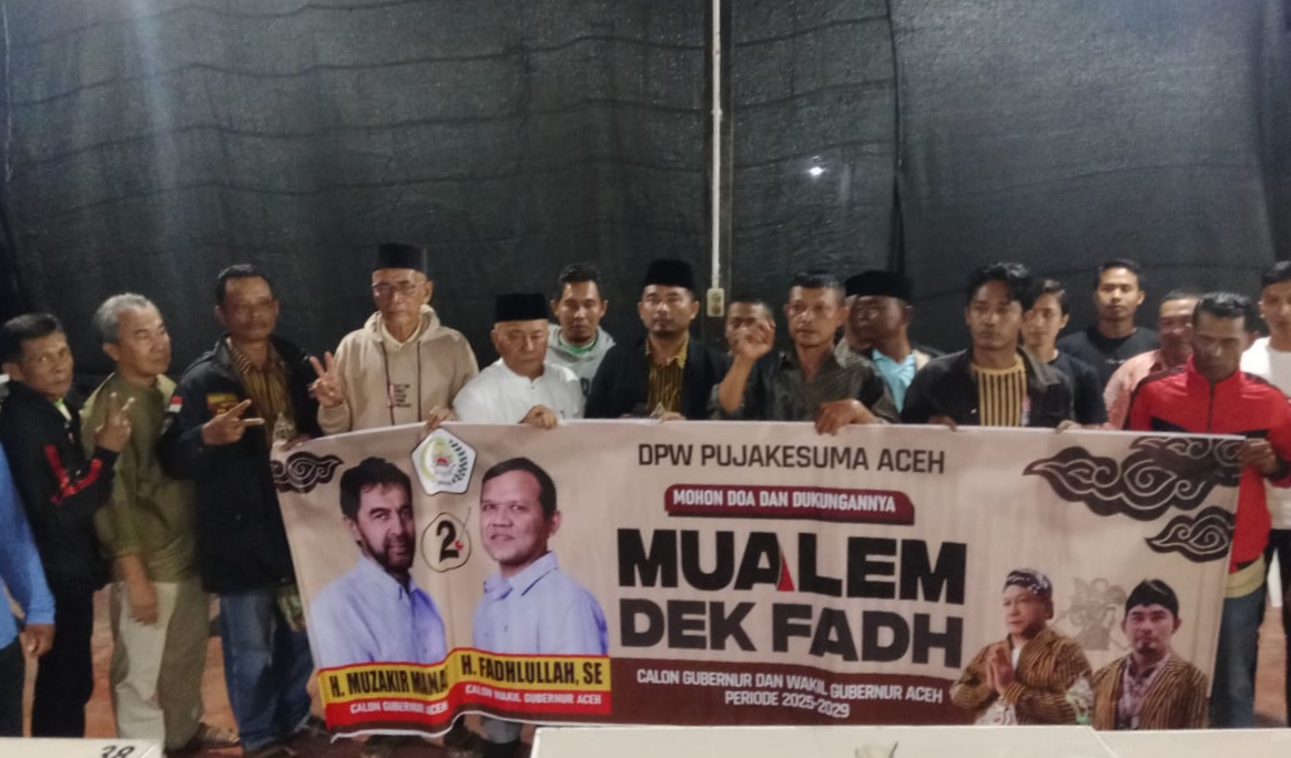 DPW Pujakesuma Aceh Deklarasi Dukung Mualem-Dek Fadh di Pilkada Aceh 2024. (Foto: For Nukilan)