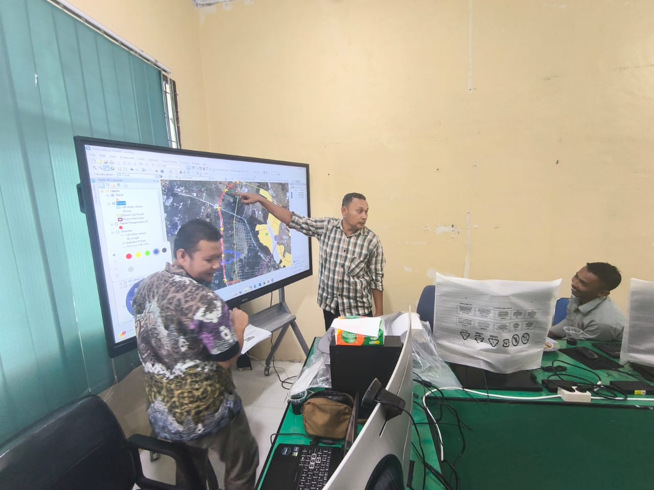 UTU Perkenalkan Teknologi GIS untuk Pemetaan Potensi Desa Tumpok Ladang. (Foto: For Nukilan)