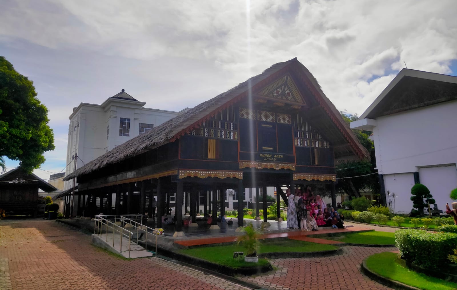 Rumoh Aceh. (Foto: Nukilan/Rezi)
