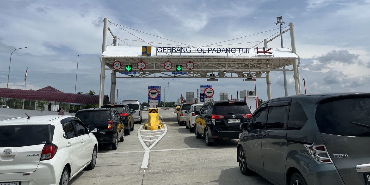 Gerbang tol Padang Tiji. (Foto: Dok. Hutama Karya)