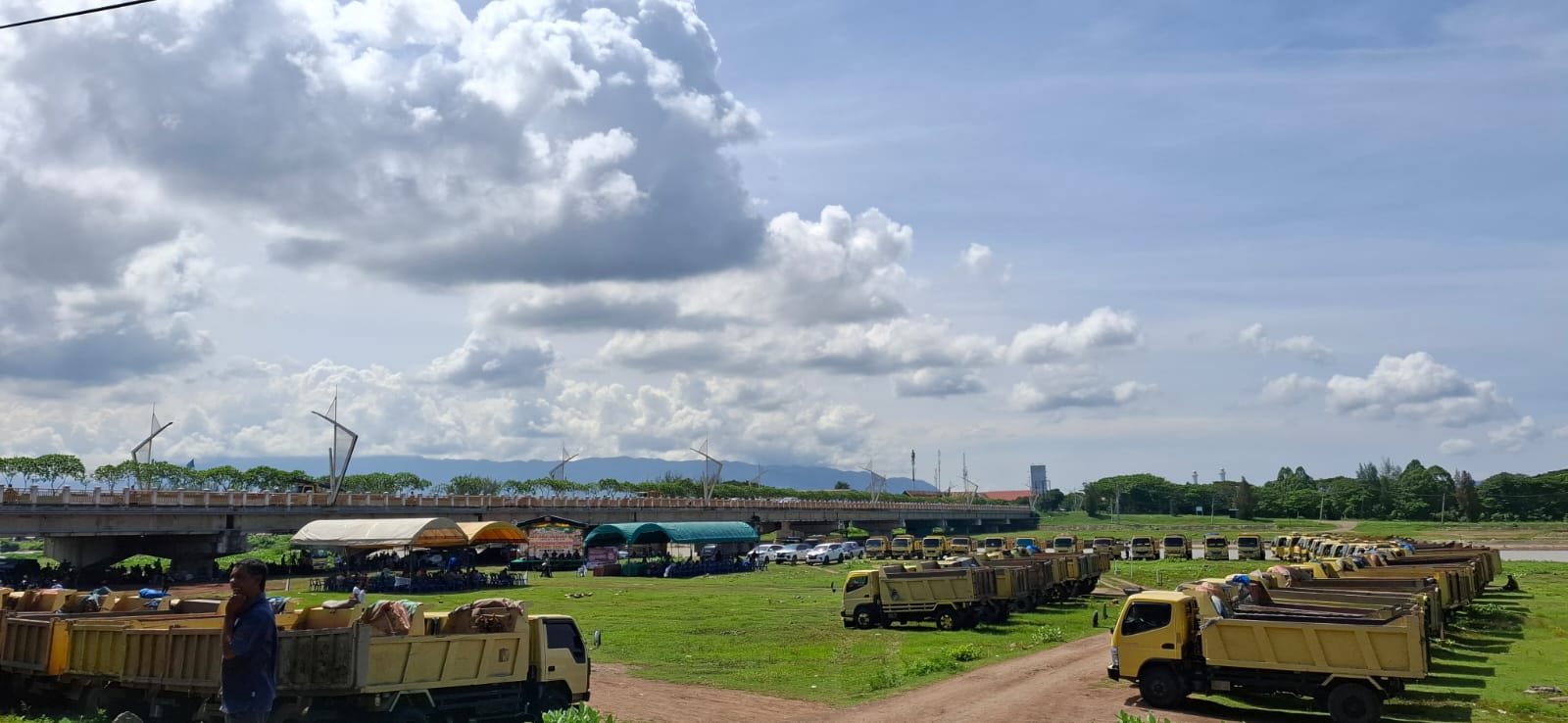 Asosiasi Persaudaraan Dumtruk dan Galian C Aceh Besar-Banda Aceh Rayakan Maulid Nabi. (Foto: Kanal Inspirasi)