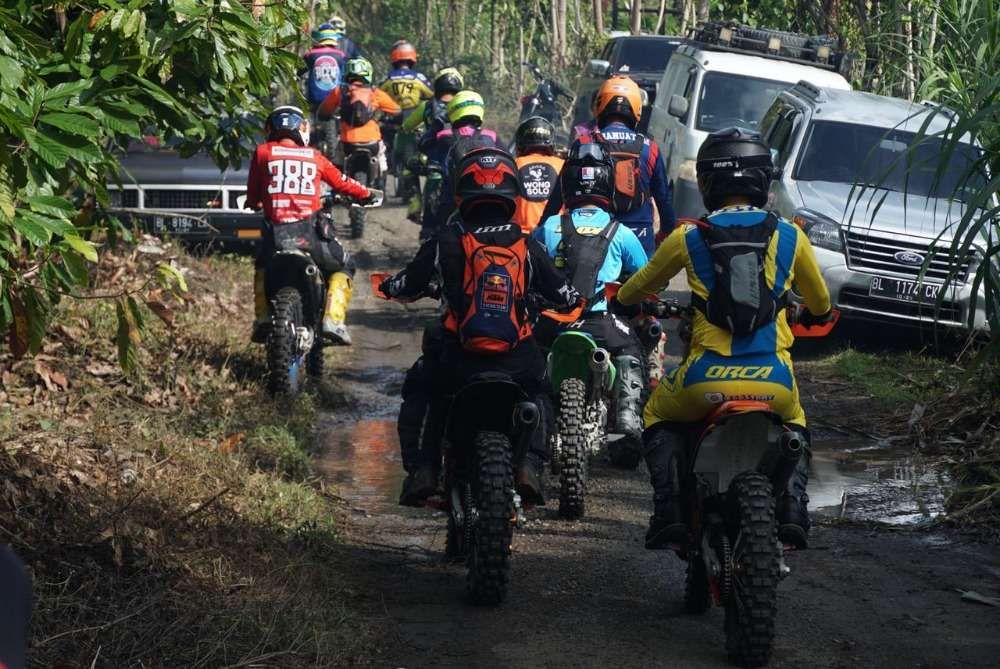 Aceh Dirt Bike: Ajang Bergengsi untuk Promosi Wisata Alam Aceh Besar. (Foto: RRI)