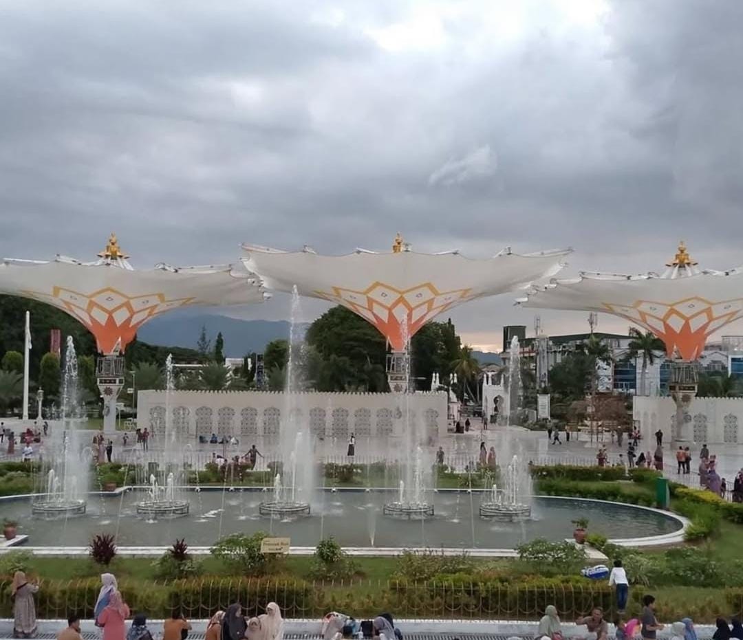 Tampilan Baru Payung Masjid Raya Baiturrahman. (Foto: Nukilan)
