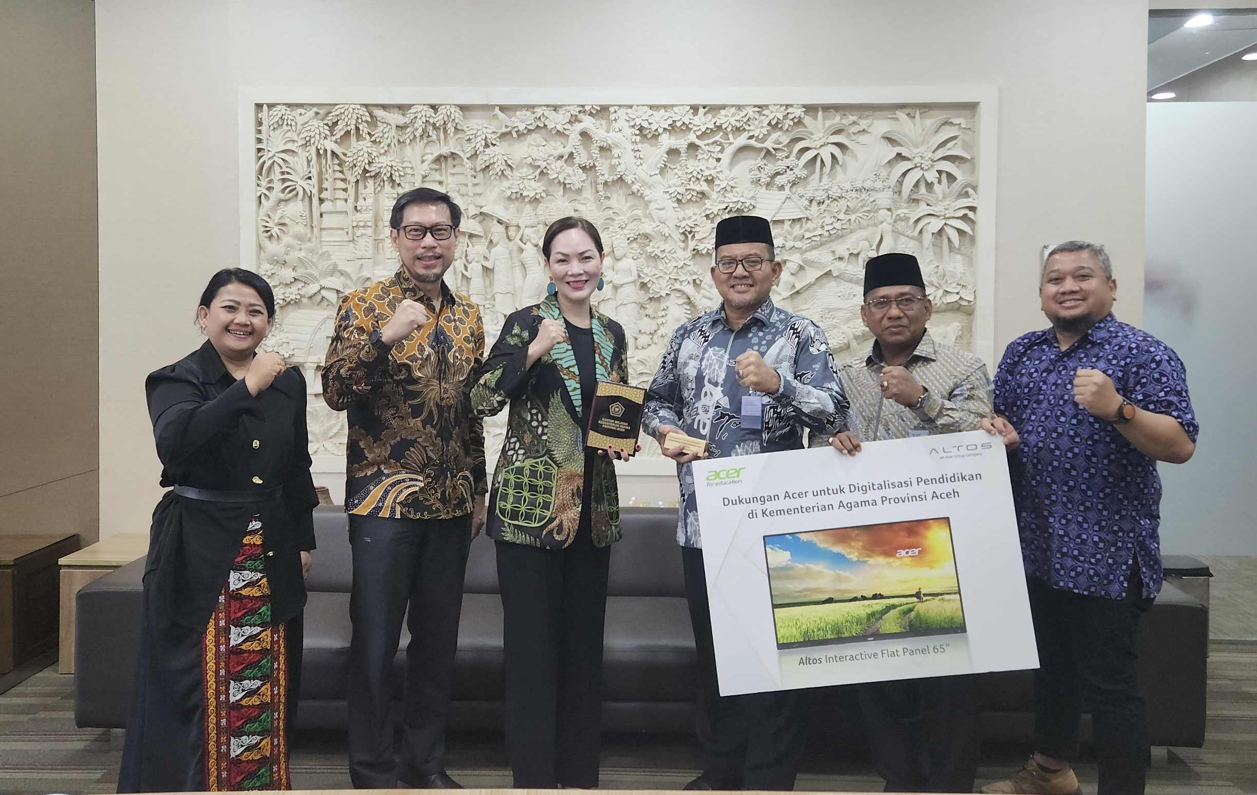 Kakanwil Kemenag Aceh Apresiasi Acer, Perkuat Kolaborasi Digitalisasi Pendidikan. (Foto: Kemenag Aceh)