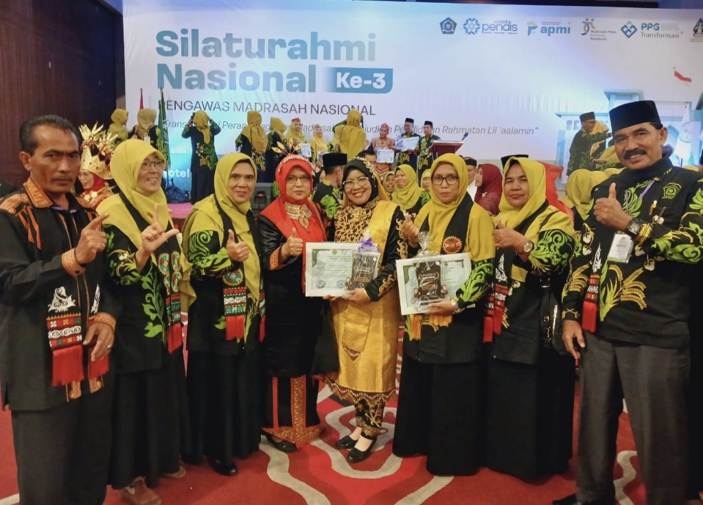 Empat Pengawas Madrasah Aceh Raih Anugerah Nasional di Silatnas 2025, (Foto: Kemenag Aceh)