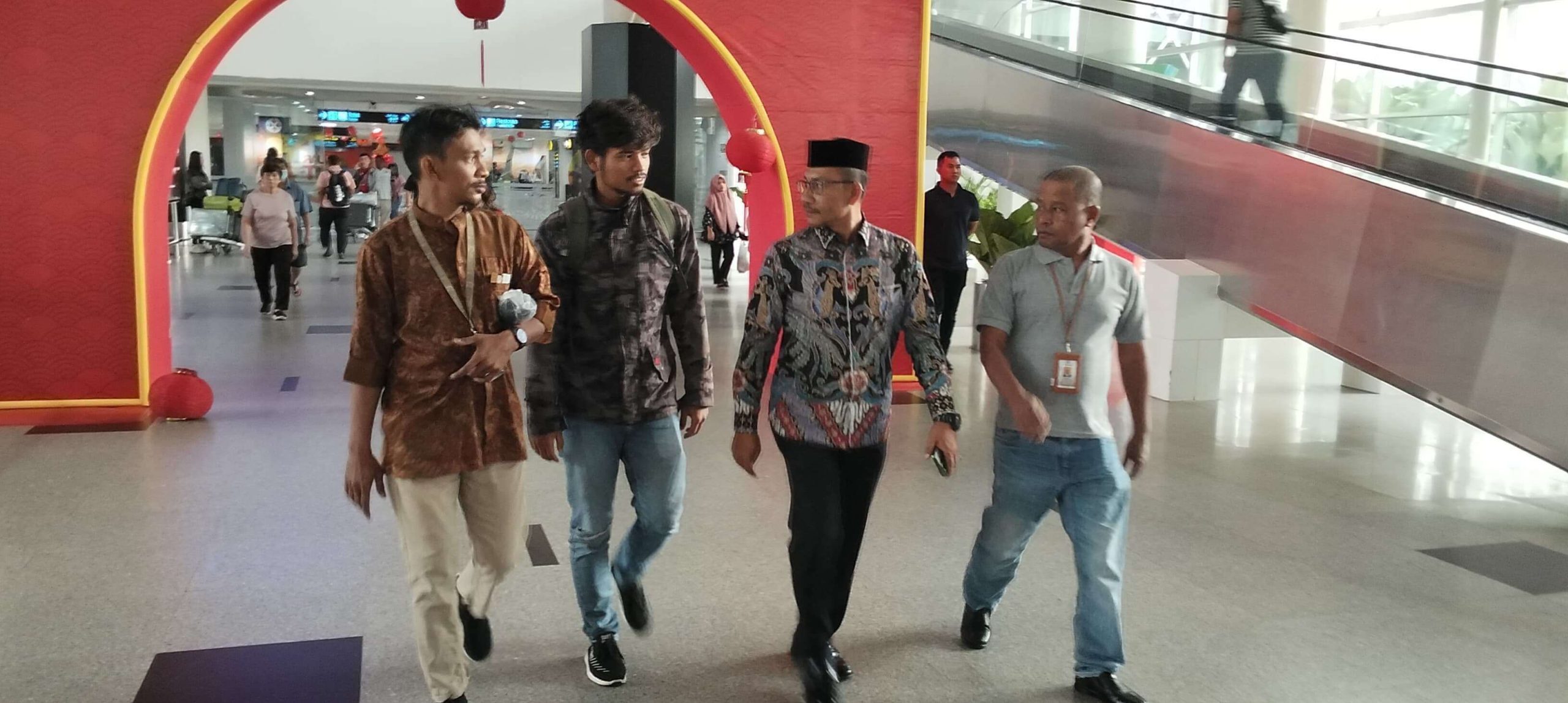 Korban TPPO Asal Aceh Berhasil Kabur dari Kamboja, Diselamatkan Haji Uma. (Foto: RRI)