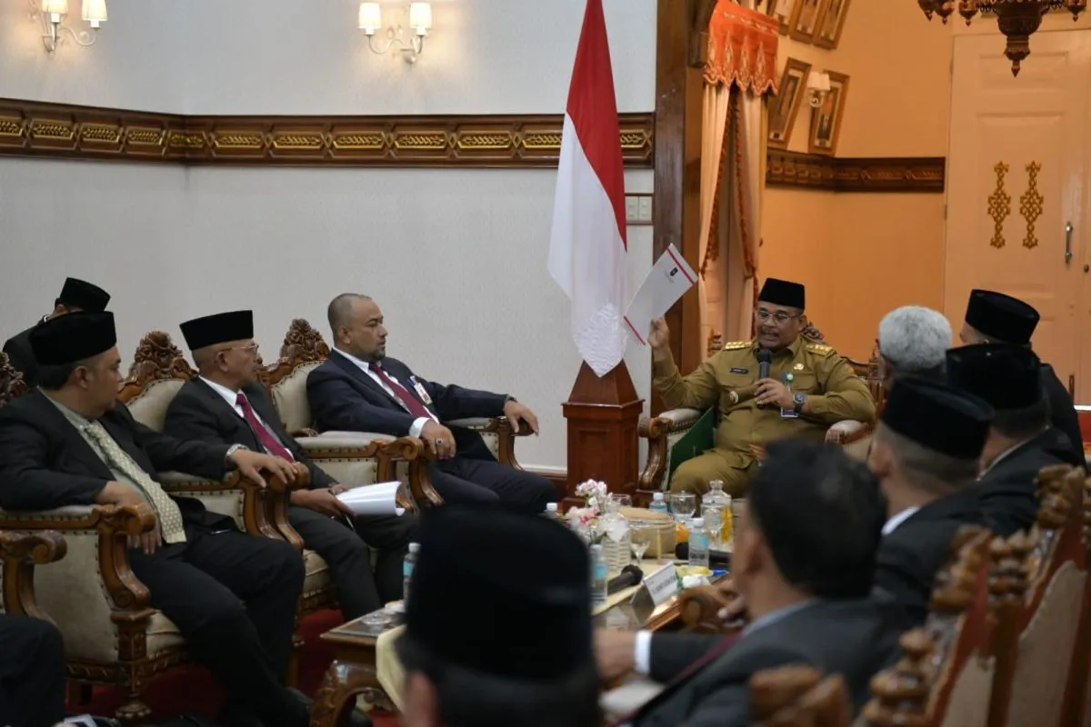 Bank Aceh Syariah Bagikan Dividen Rp300 Miliar, Tumbuh 1,35 Persen dari Tahun Lalu. (Foto: ANTARA)