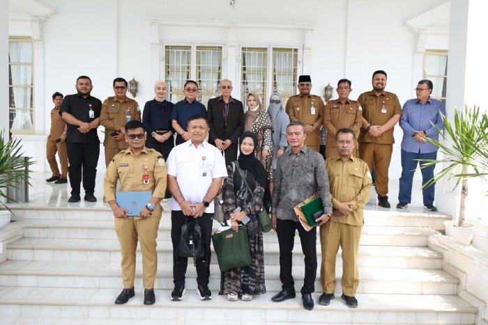 Ahli Waris Laksamana Keumalahayati Terima Hibah Aset dari Pemerintah Aceh. (Foto: Dinsos Aceh)