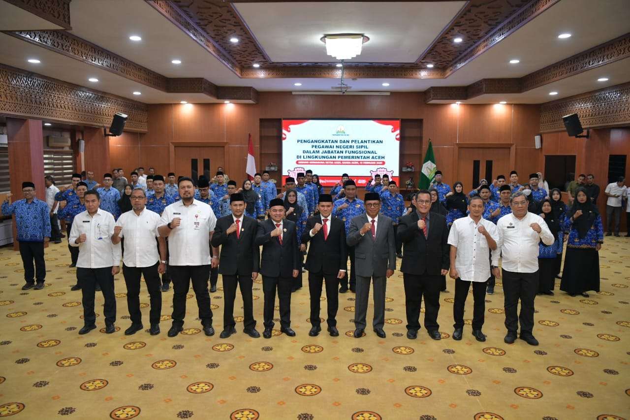 Alhudri Ditunjuk sebagai Plt Sekda Aceh. (Foto: MC Aceh)