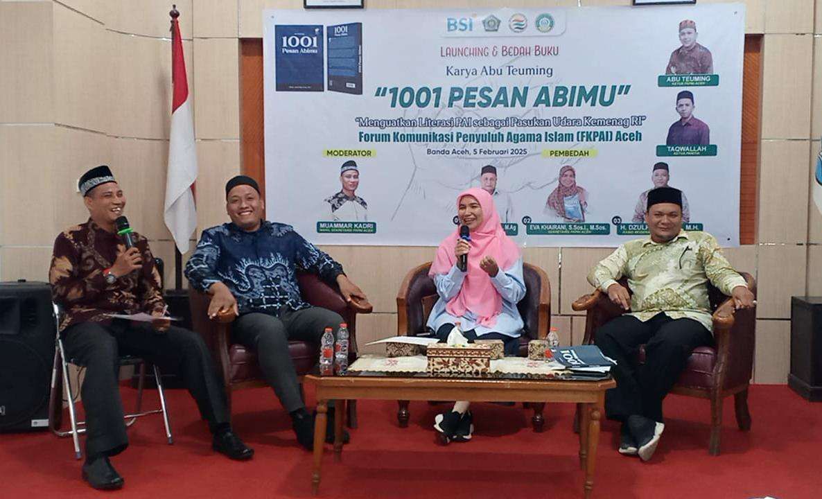 Pelaksanaan launching dan bedah buku “1001 Pesan Abimu” karya Abu Teuming, di Aula Balai Bahasa Provinsi Aceh. (Foto: Humas Kemenag Aceh)