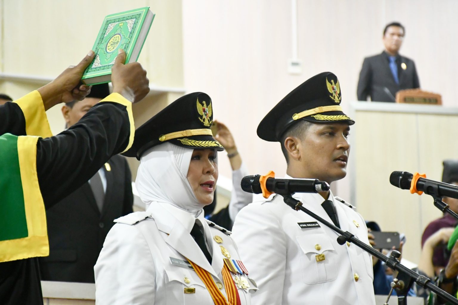 Illiza-Afdhal Resmi Pimpin Banda Aceh, Siap Wujudkan Kota Kolaborasi. (Foto: MC BNA)