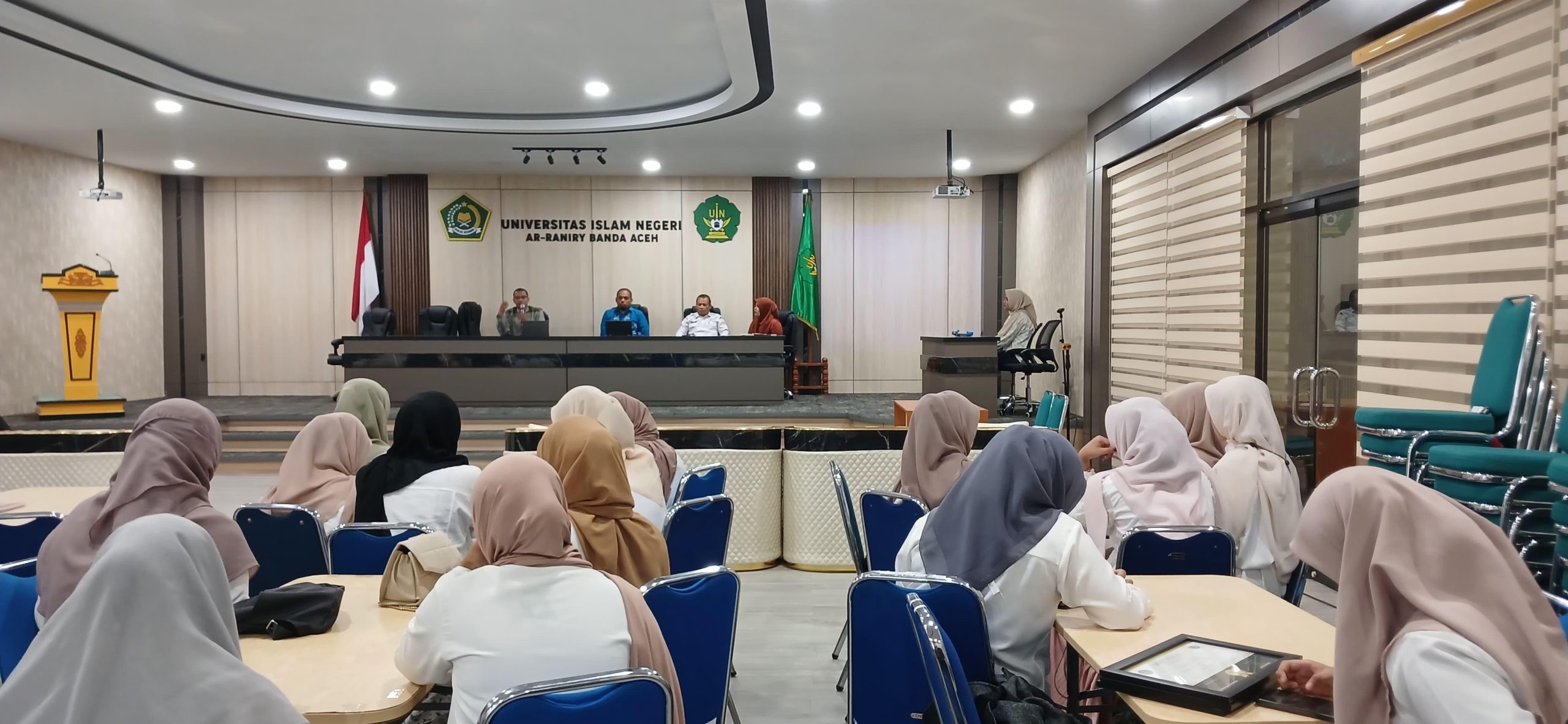 DEMA UIN Ar-Raniry Gelar FGD Menjaga Stabilitas Sosial di Era Digitalisasi. (Foto: For Nukilan)