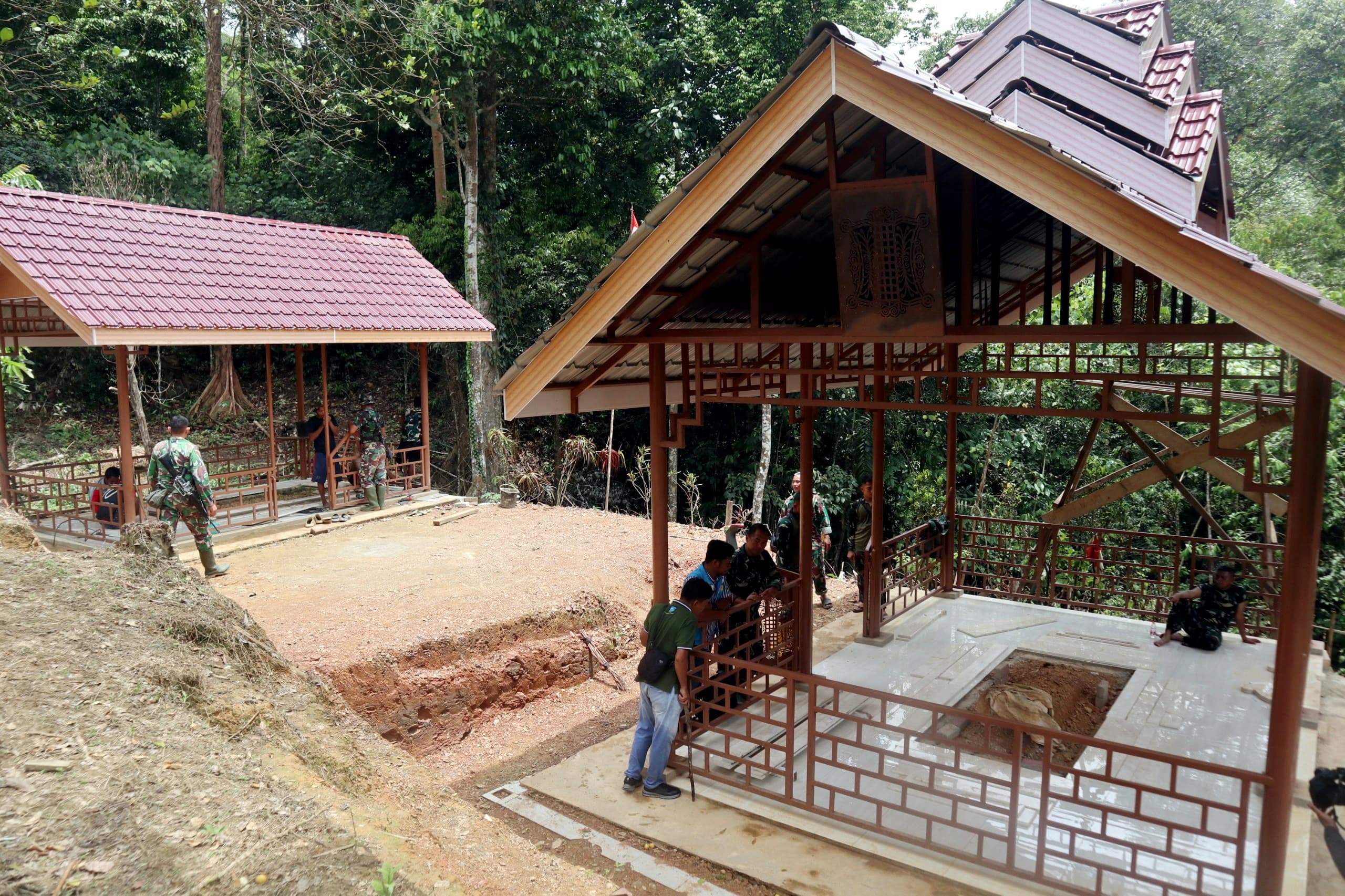 Danrem Lilawangsa Tinjau Progres Pembangunan Makam Cut Meutia. (Foto: For Nukilan)