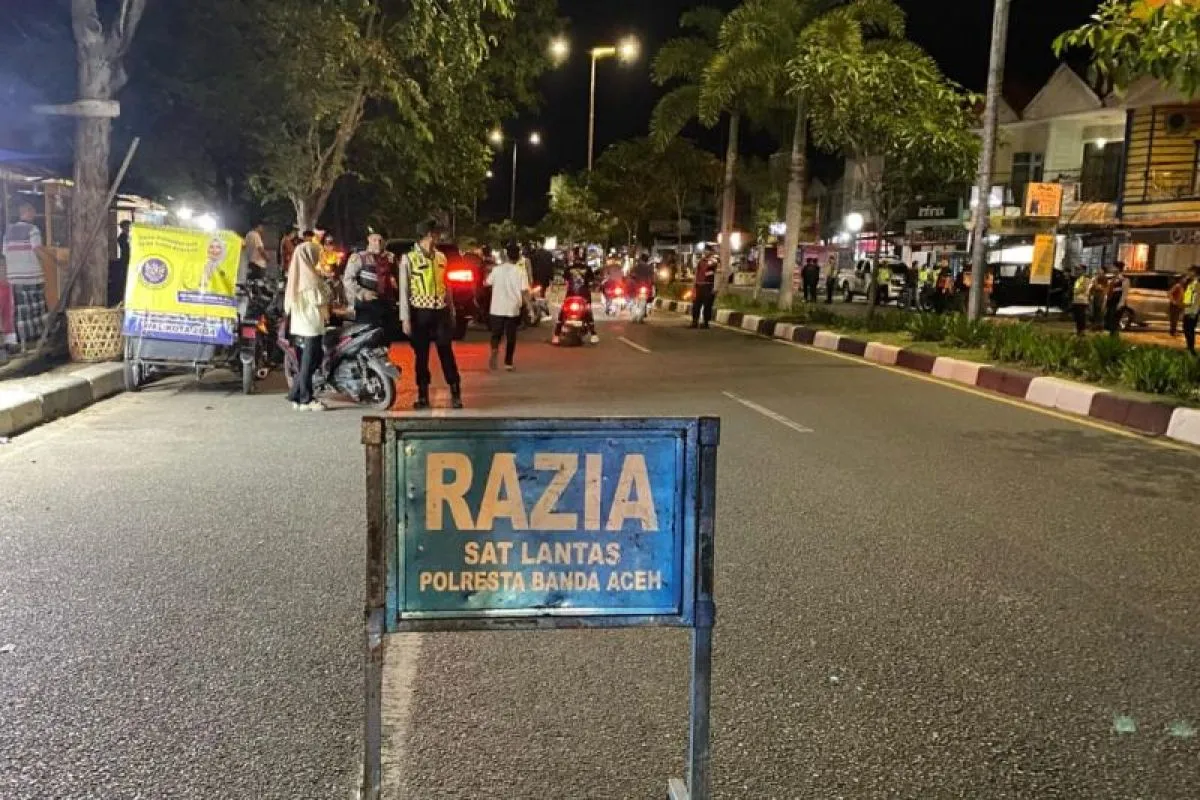 Razia Balapan Liar di Banda Aceh, Polresta Amankan 30 Motor dan Miras. (Foto: ANTARA)