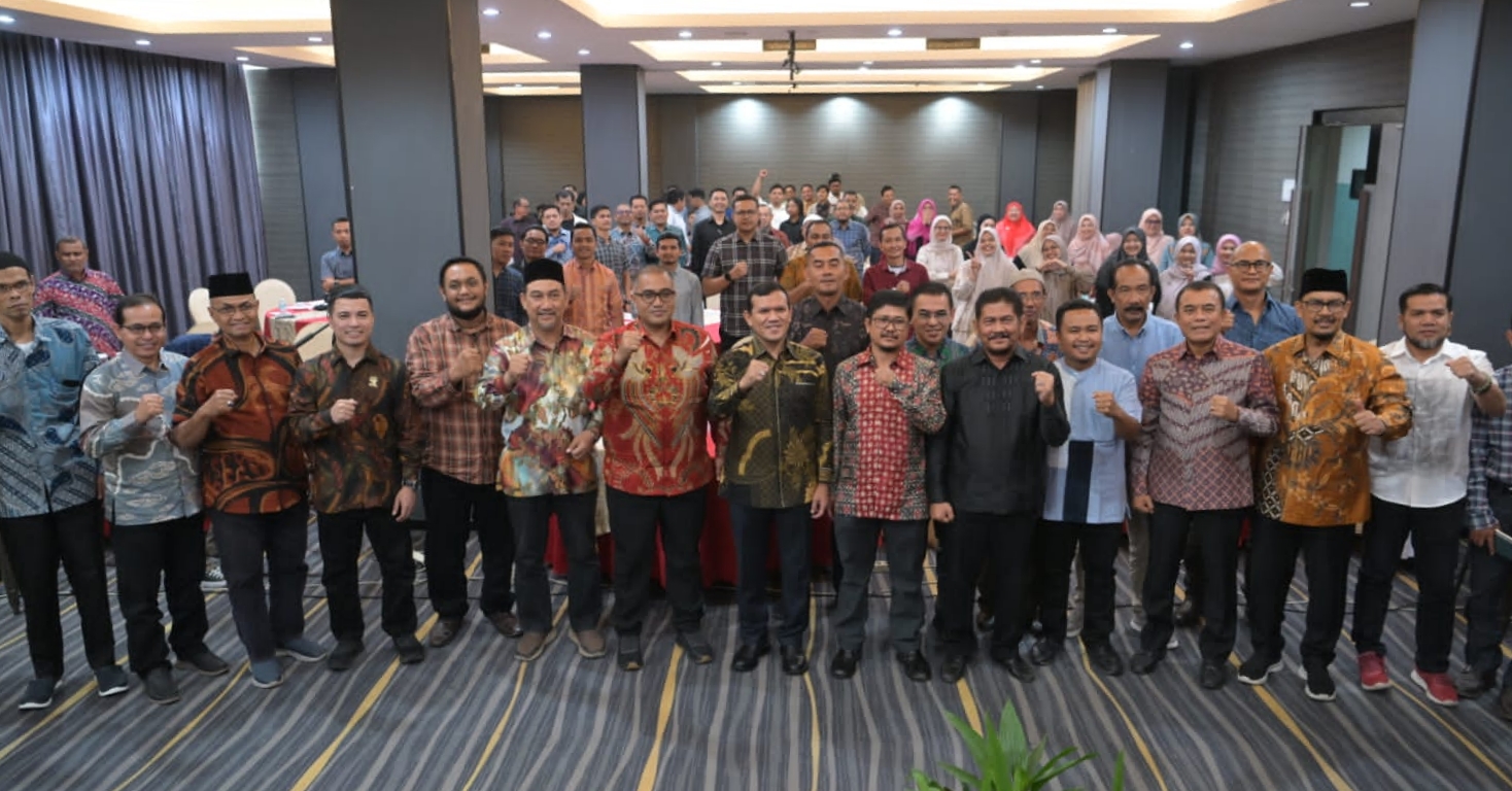 Wagub Fadhlullah Ajak Alumni Aceh-Malang Berperan Aktif Bangun Daerah. (Foto: MC Aceh)