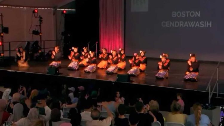 Tari Ratoh Jaroe Guncang Harvard Arts Festival 2025. (Foto: KabarSDGS)
