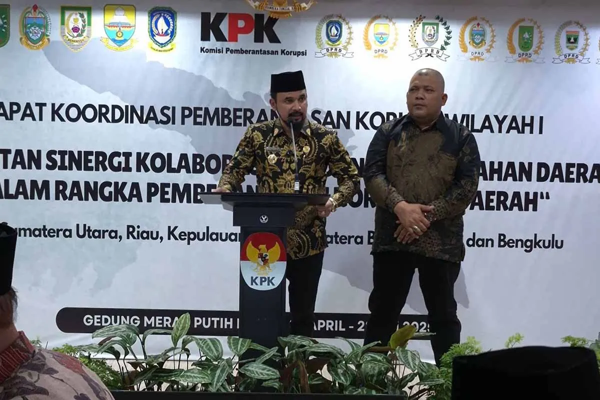 Bupati Aceh Timur Iskandar Usman Al-Farlaky menemui jajaran Komisi Pemberantasan Korupsi (KPK) di Gedung Merah Putih, Jakarta. (Foto: Pemkab Aceh Timur)