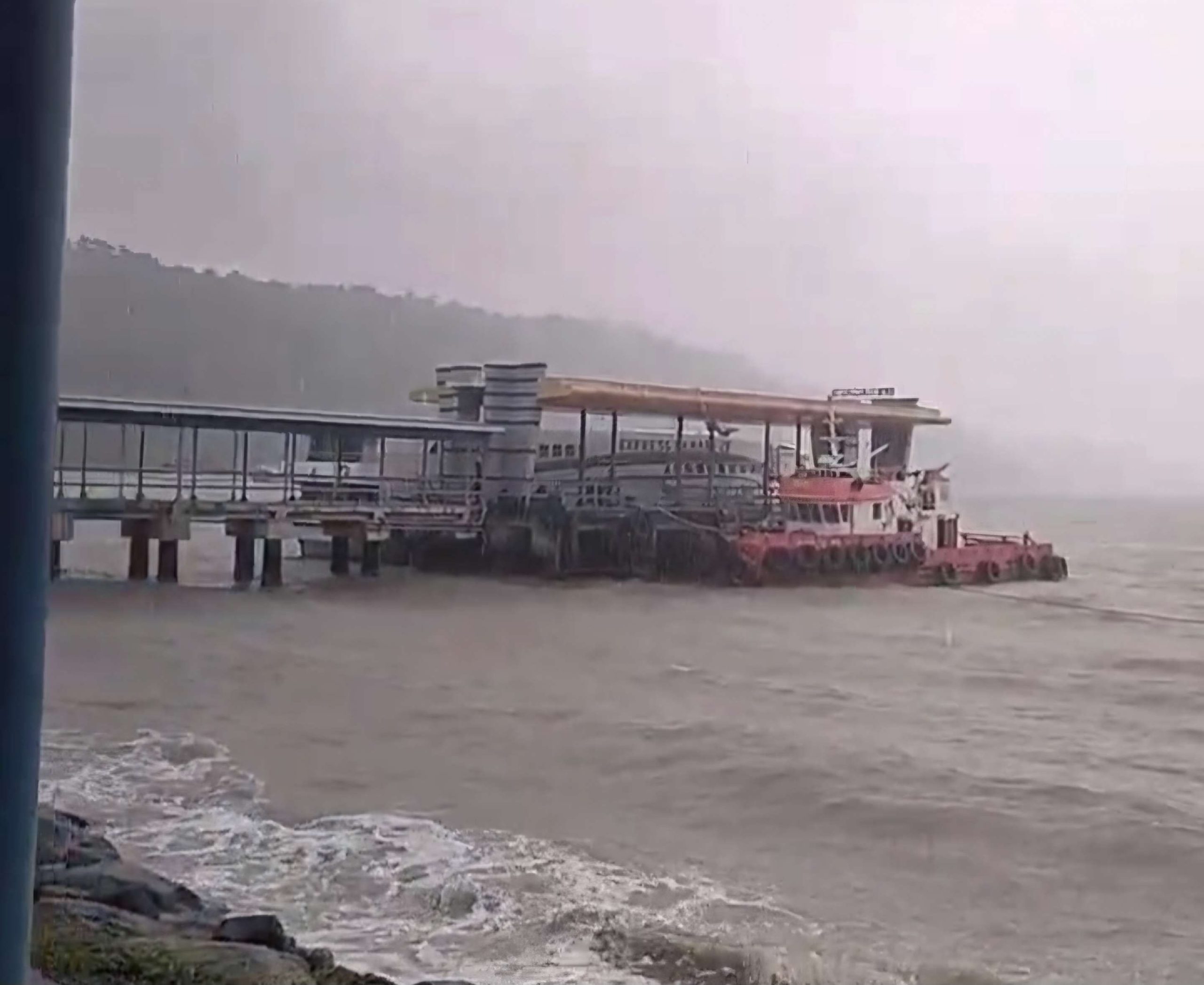 Cuaca Buruk, Pelayaran Sabang-Banda Aceh Dibatalkan. (Foto: RRI)
