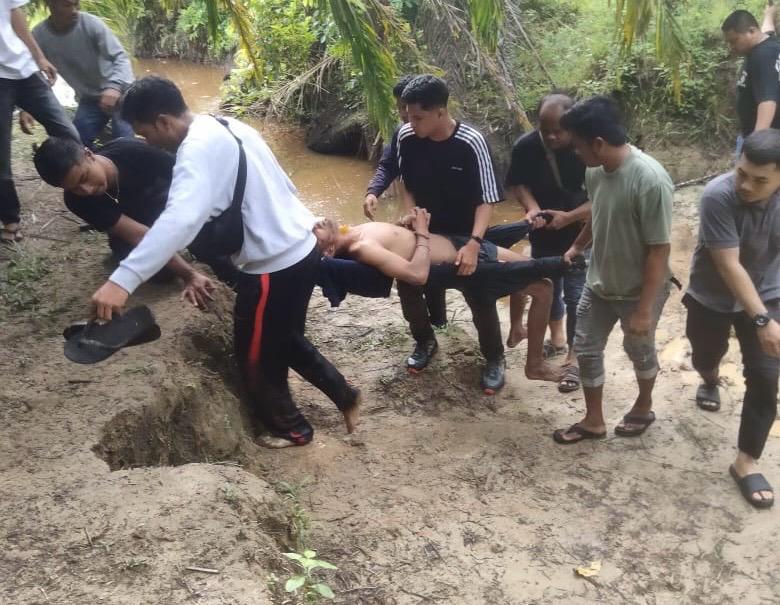 Drama Pelarian Napi Rutan Aceh Singkil Berakhir di Kebun Sawit. (Foto: Nukilan)
