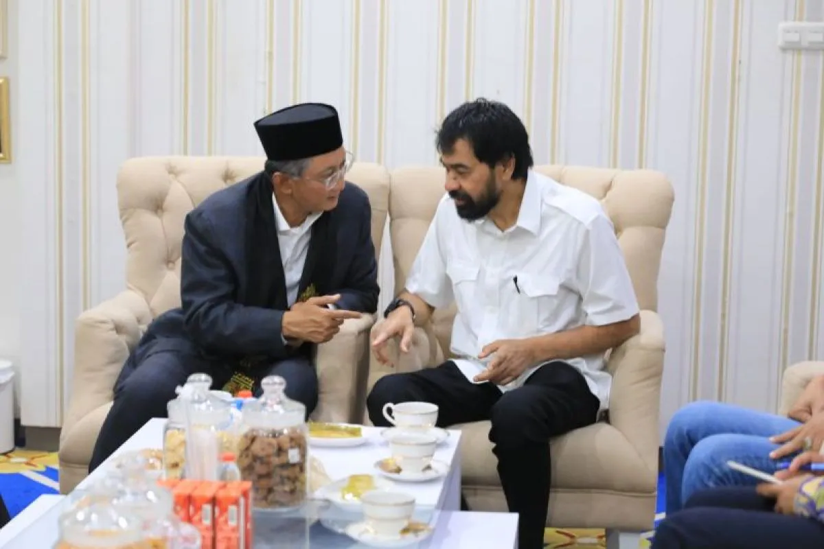 Gubernur Aceh Usulkan Pembangunan Terowongan Geurutee kepada Menteri PU. (Foto: ANTARA)