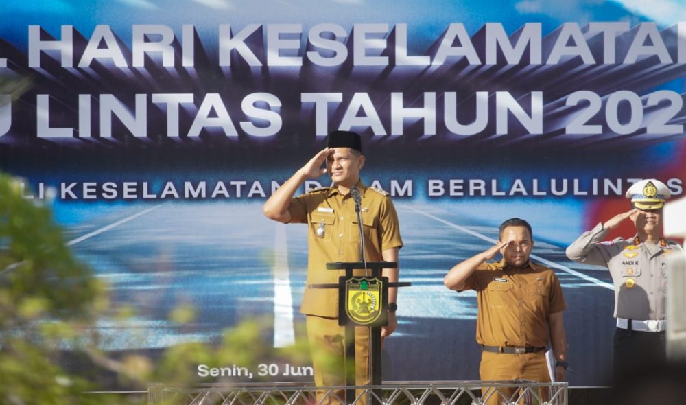 Wakil Wali Kota Banda Aceh, Afdhal Khalilullah, mengajak seluruh elemen masyarakat untuk menjadikan keselamatan berlalu lintas sebagai komitmen bersama. (Foto: MC BNA)