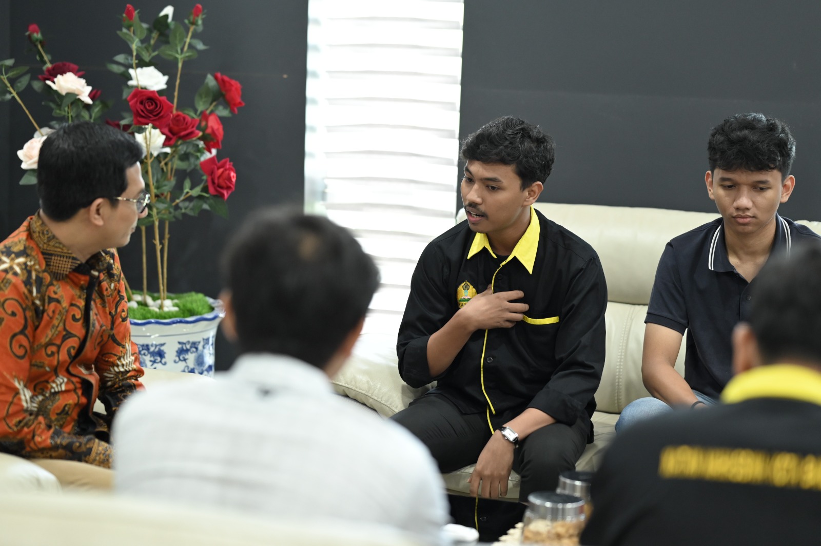 IKAMBA Dukung Pemko Banda Aceh Bahas Raqan Pajak dan Retribusi Daerah. (Foto: For Nukilan)