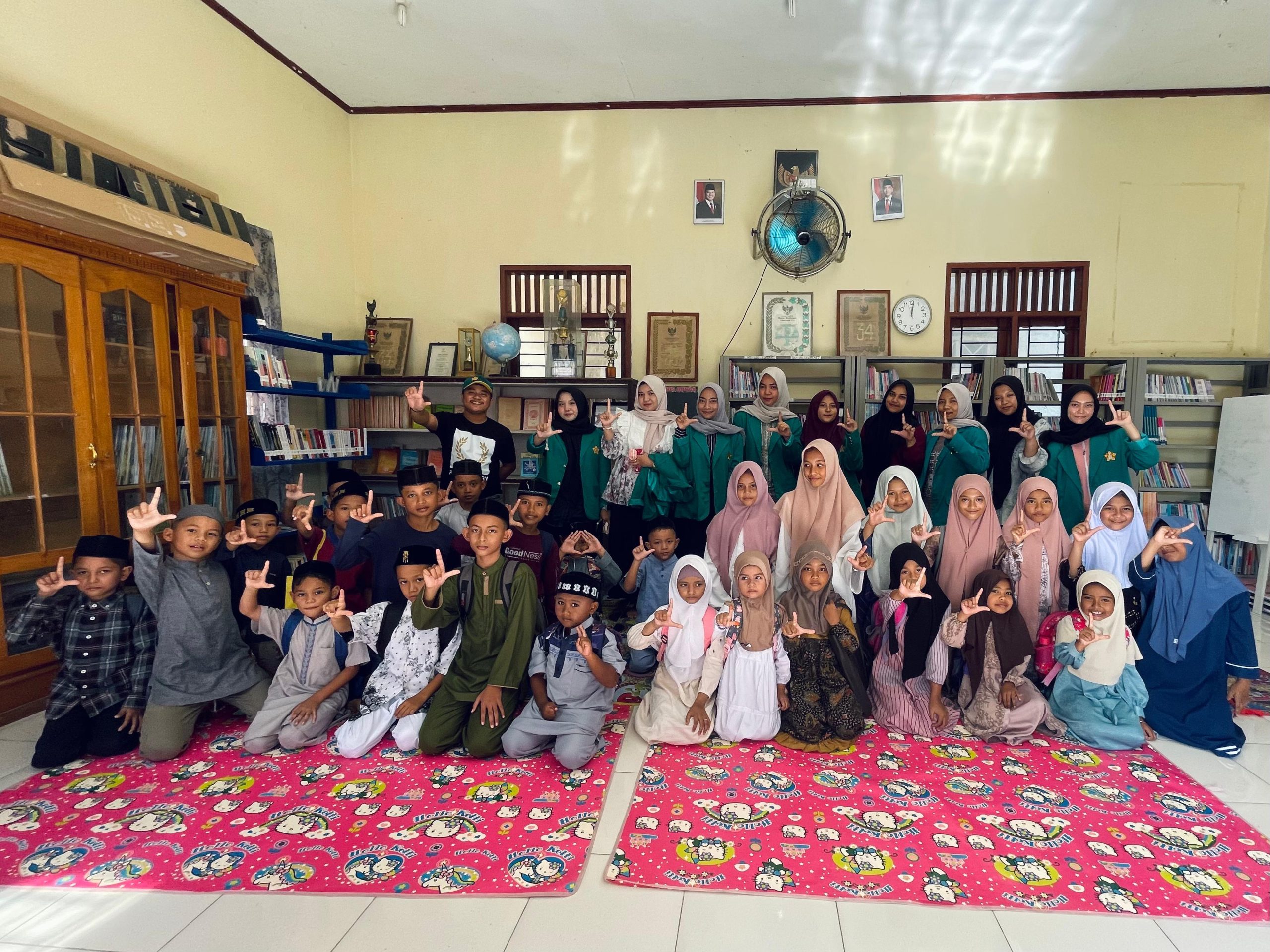 Mahasiswa KKN USK Hidupkan Kembali Perpustakaan Gampong di Bireuen. (Foto: For Nukilan)