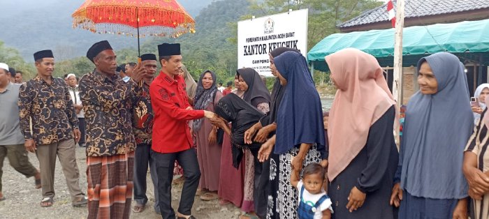 Bupati Aceh Barat Kunjungi Komunitas Adat Terpencil Sikundo. (Foto: Pemkab Aceh Barat)