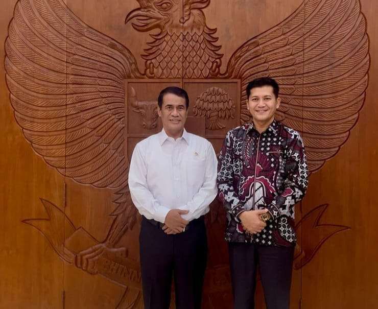 Bupati Aceh Selatan H Mirwan MS dijamu langsung di kediaman Menteri Pertanian RI, Dr Ir H Andi Amran Sulaiman, MP. (Foto: Humas Aceh Selatan)