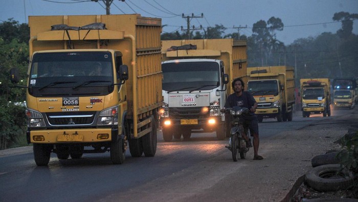 Ilustrasi truk batu bara. (Foto: Antara)